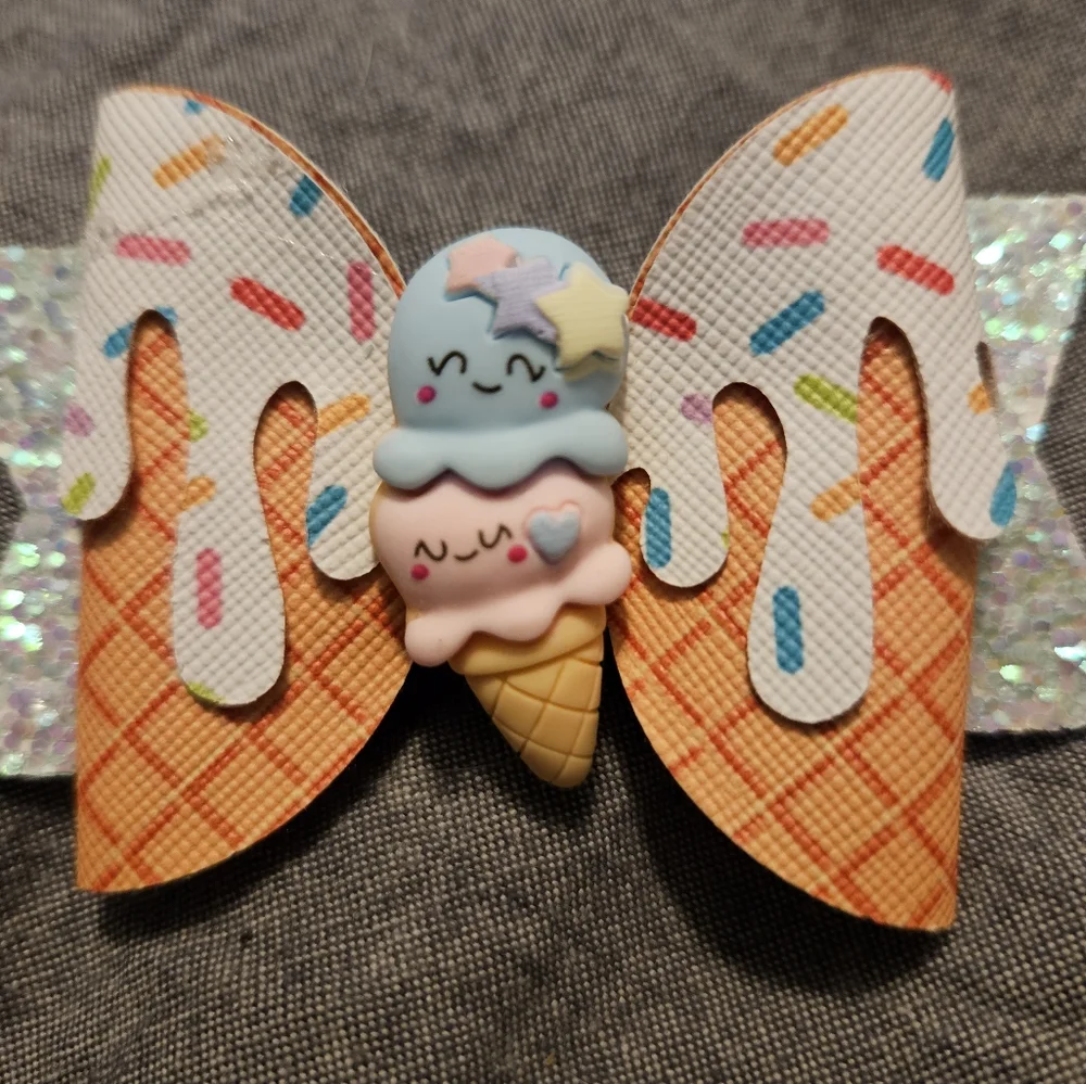 3/$20 💥 Ice Cream Cone Hair Barret NWT